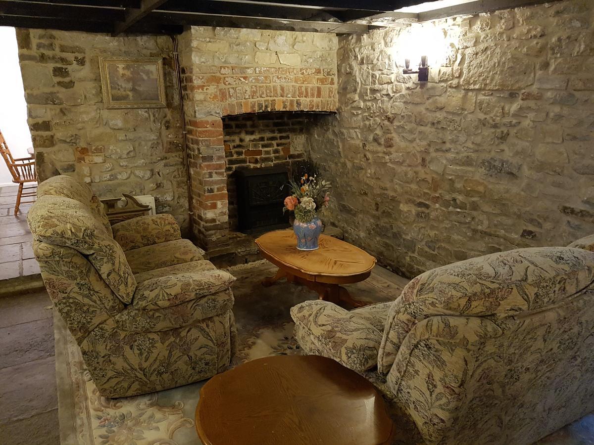 יאוביל The Marston Inn מראה חיצוני תמונה